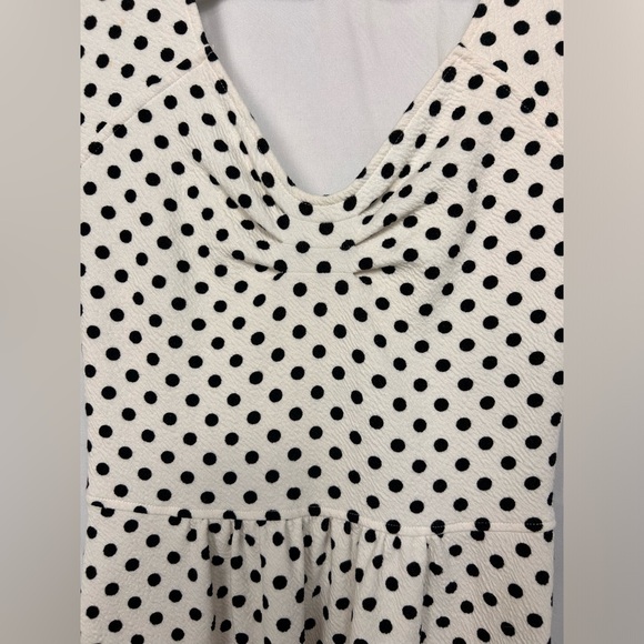 Anthropologie stretch cotton white polka dot cross back  summer dress. Size 12. - Picture 4 of 10